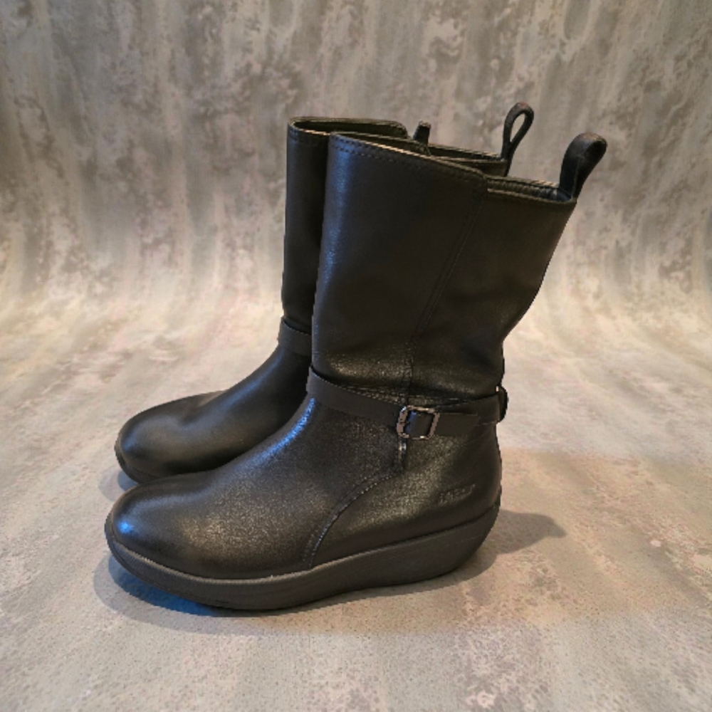 MBT WOMANS MANCHESTER 2 BLACK ANKLE ROCKER BOOTS NWOT